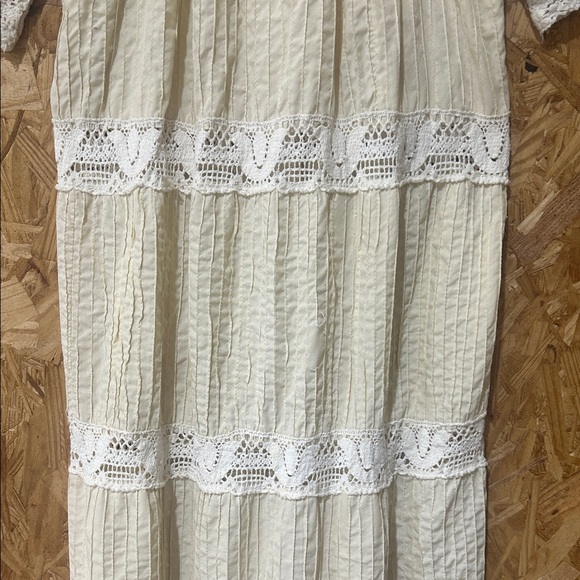 Vintage Cottagecore Peasant Cream Lace Crochet Trim Dress, No Brand, No Tags - Picture 3 of 13